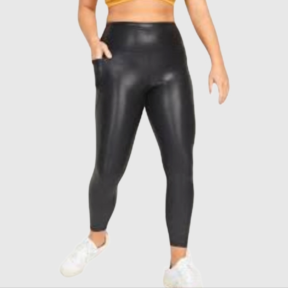 Old Navy Womens  Glossy Black Skinny Pants Size Xl